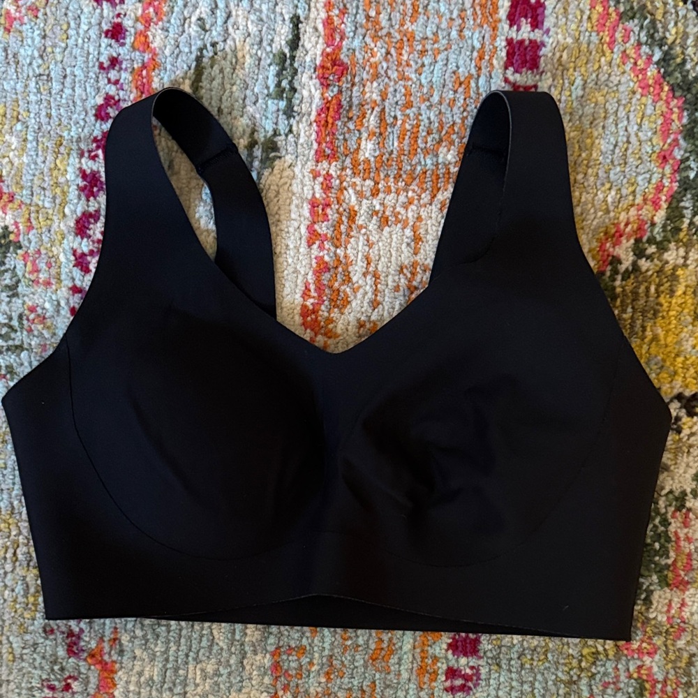 Lululemon Athletica Black Sports Bra NWOT